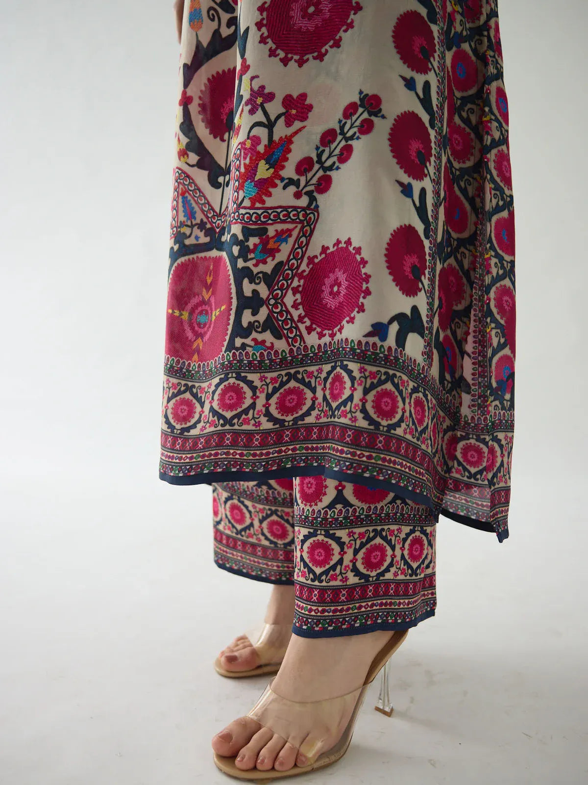 Zara Yamin Stitched 2 Piece Summer Collection-Lara Kaftan Set 2PCs