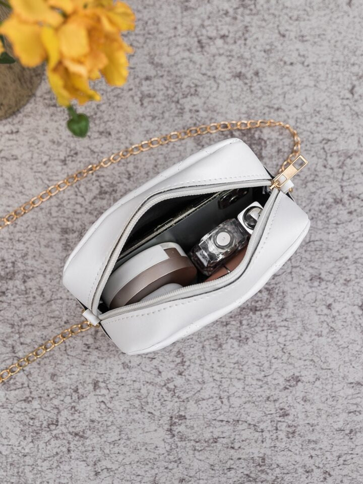 Fineur Urban Chic Crossbody Bag - White