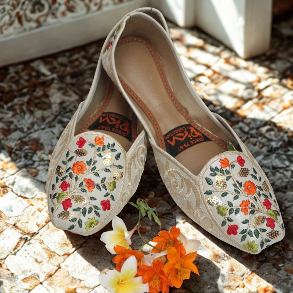 Sidaadi Khussa Collection-Evelyn