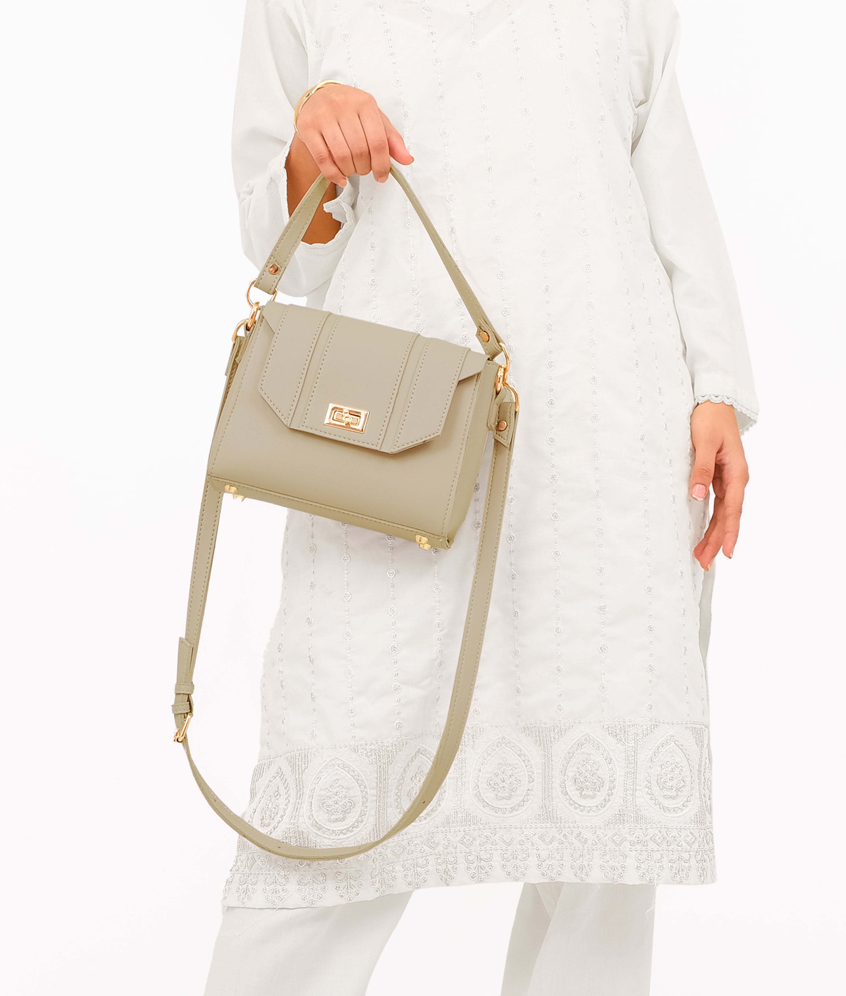 RTW Creation - Off-white compact top-handle cross-body bag