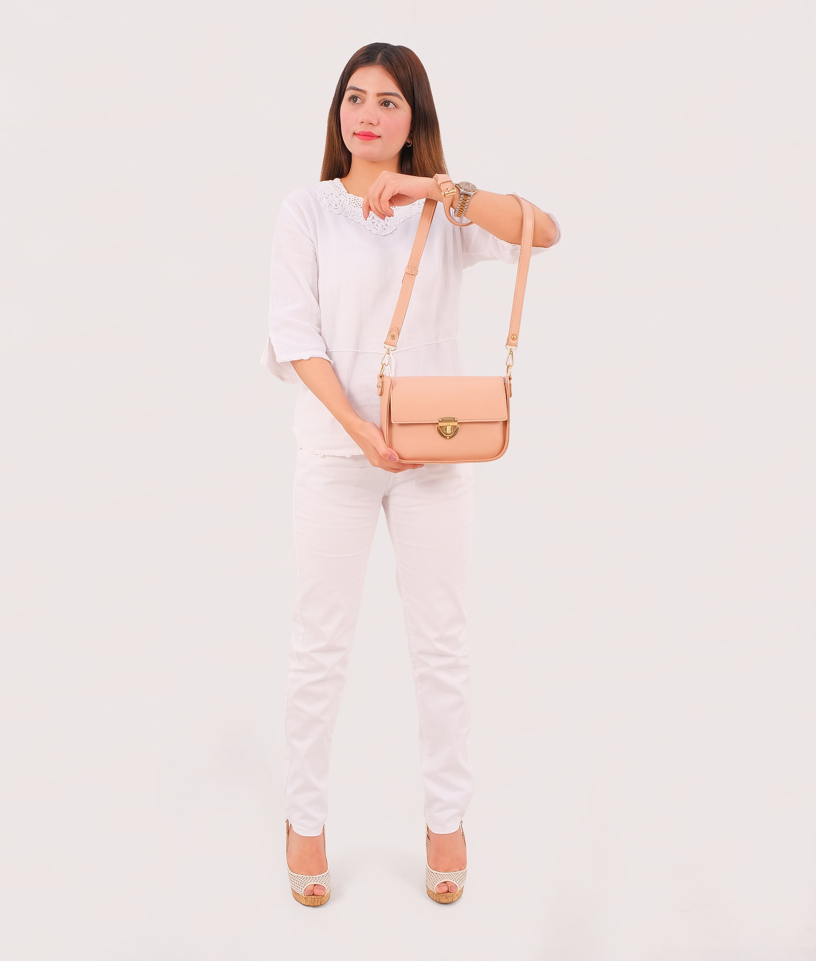 RTW Creation - Peach saddle bag with twist lock