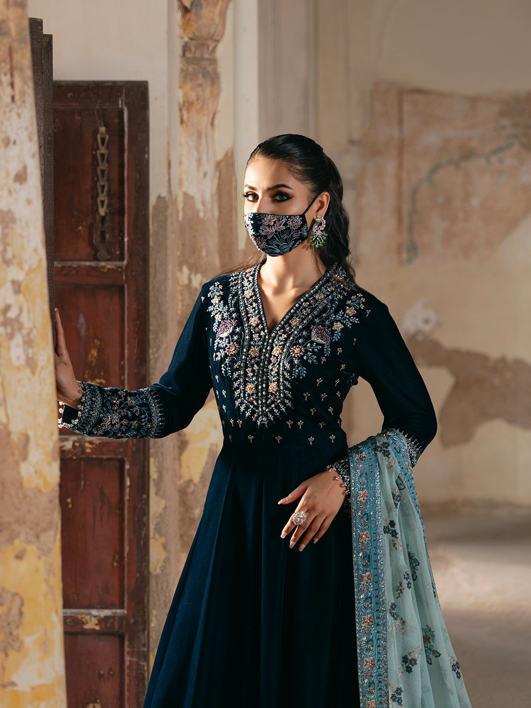 Siara By Flossie Unstitched 3 Piece Formals Velvet Collection'2025-V-101