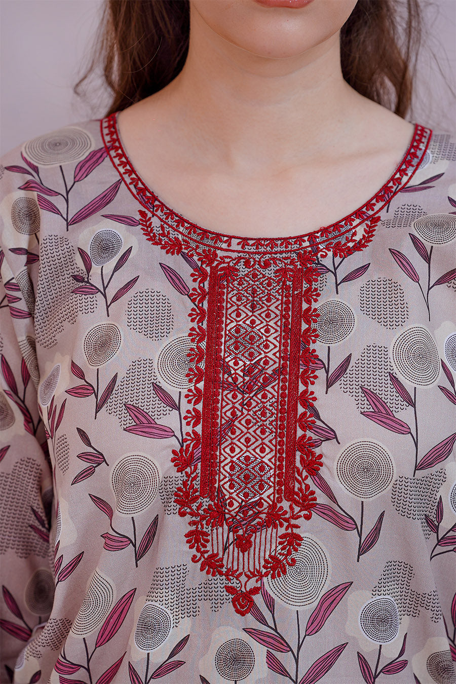 Waniya Stitched 3 Piece Digital Printed & Emb Lawn Collection'2025-ELENA