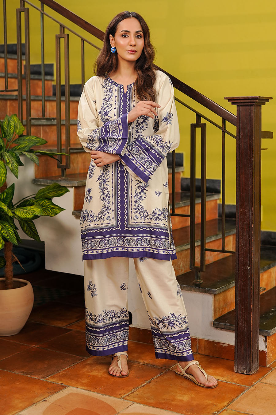 Waniya Stitched 2 Piece Summer Co Ords Lawn Collection'2025-Ivory Bloom