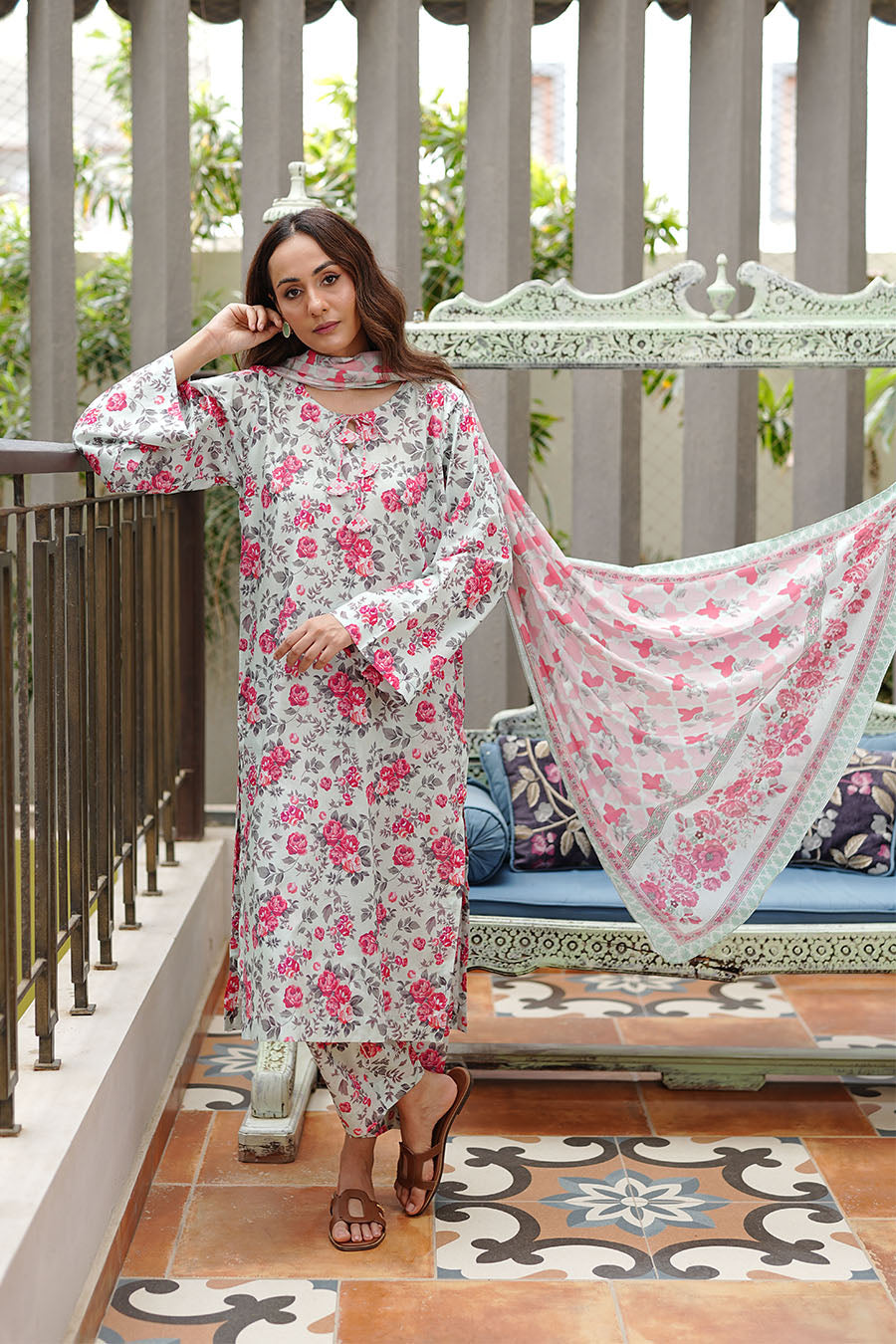 Waniya Stitched 3 Piece Summer Lawn Collection'2025-Blush Cascade