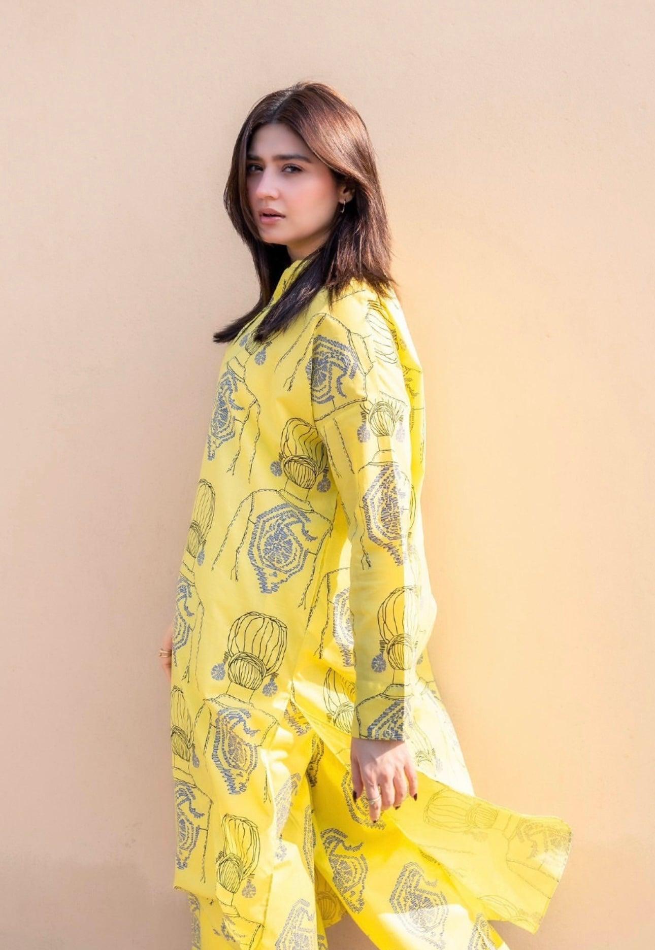 Zaib E Hoor Melodic 2Pcs Stitched Suit