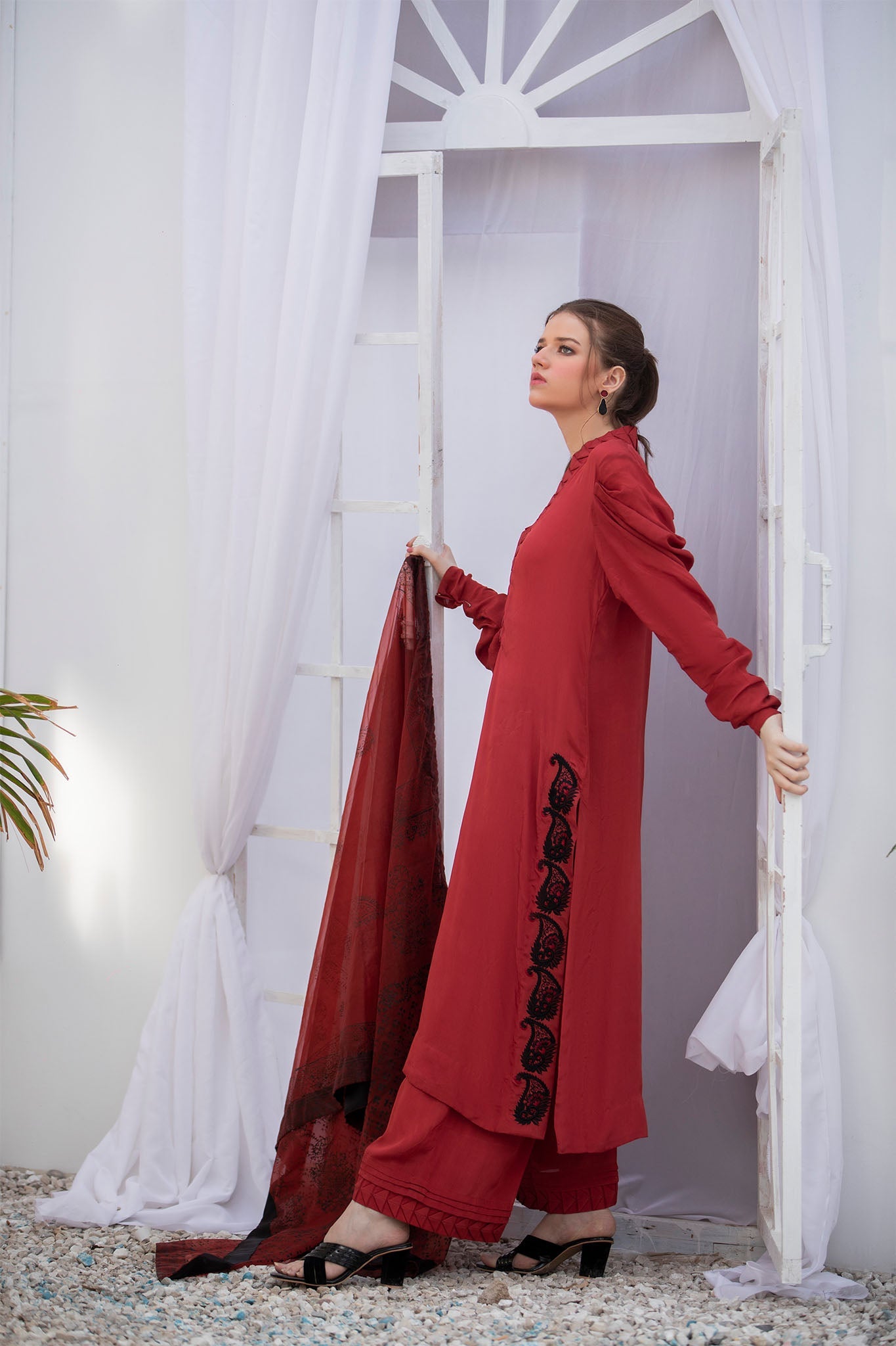 Baad E Saba 2 By Yusra Ansari Stitched 3 Piece Luxury Formals Collection'2025-Yaw-15 kira